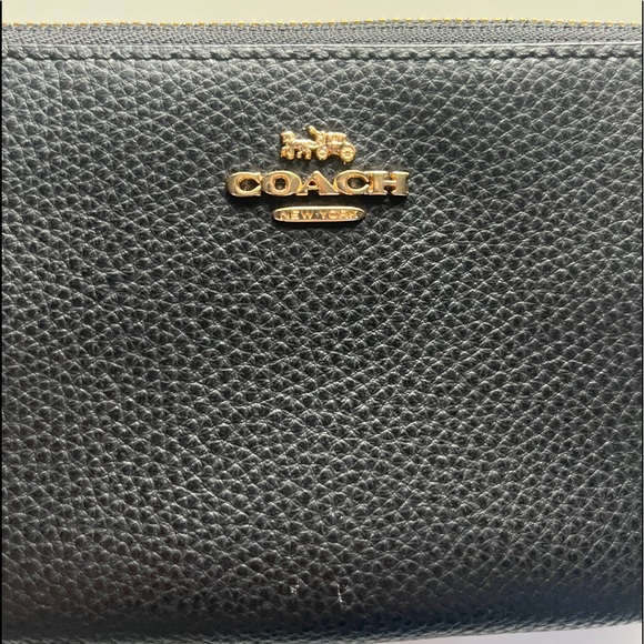 Coach Wristlet - Picture 2 of 10